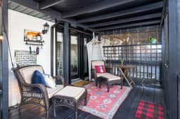 Blooming Bungalow | Hot Tub, EV Charger, E. Nash