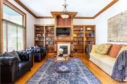 Wisteria 12South | Historic Charmer, Sleeps 10