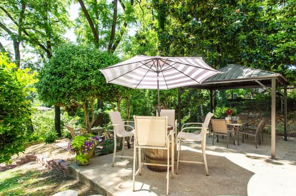 Nashville Magnolia | Karaoke, Bar, Fire Pit